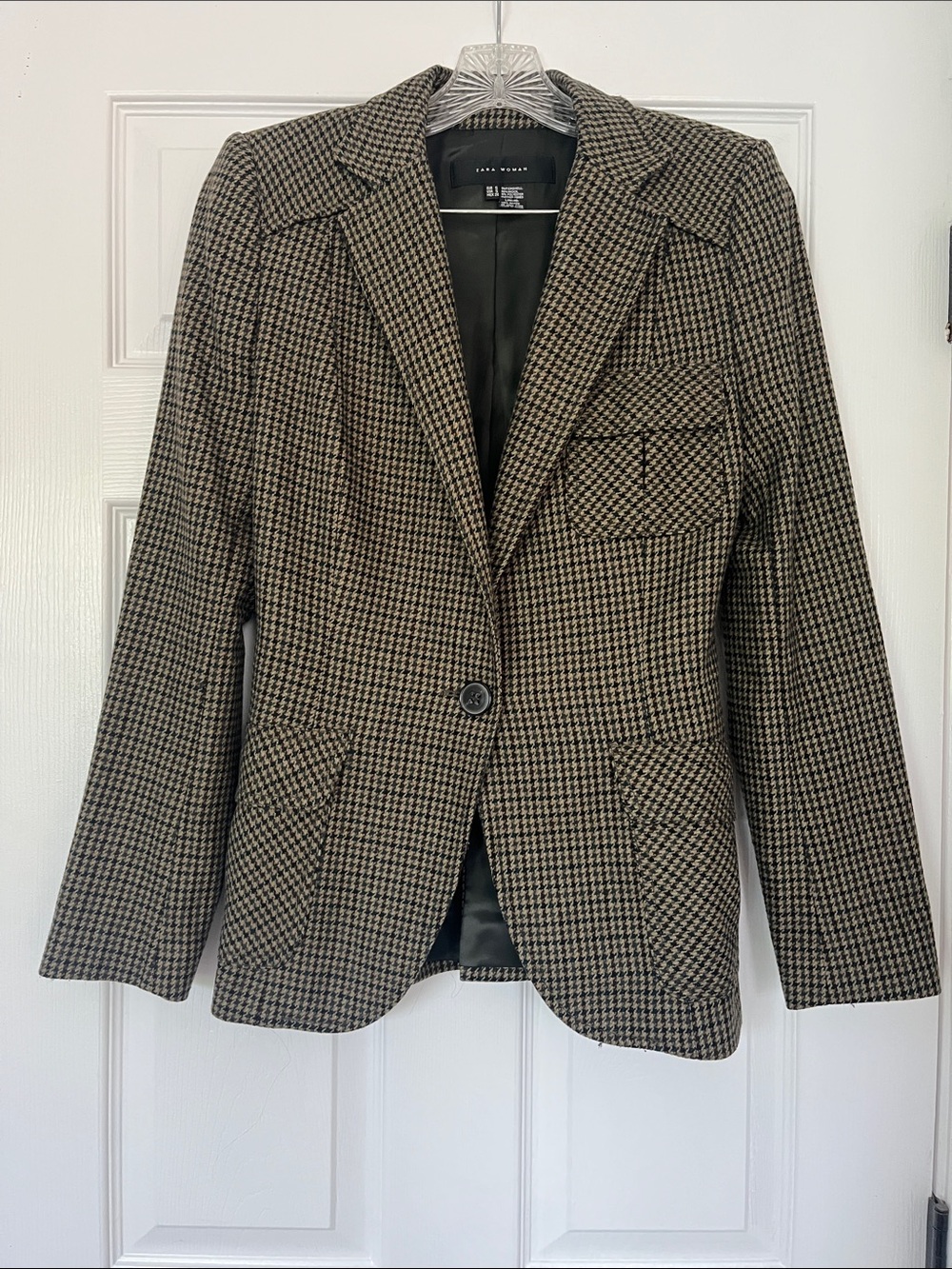Zara Houndstooth One-Button Blazer in Black and Tan